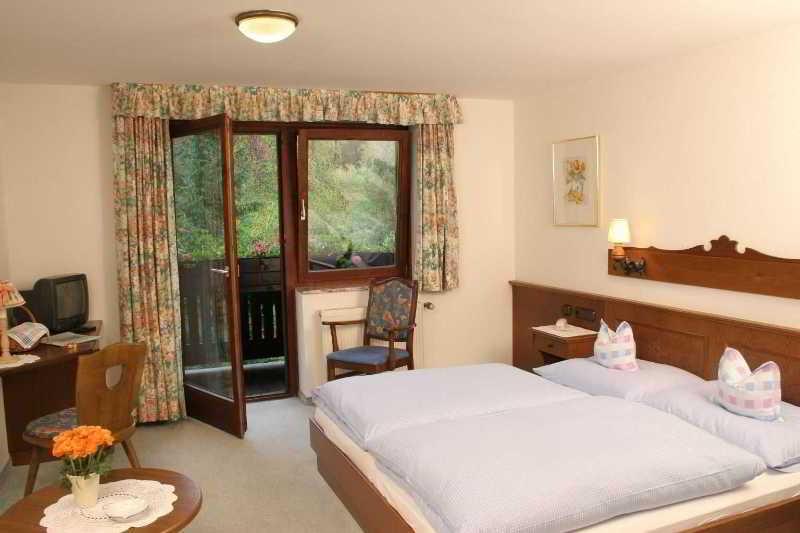 Pension Pinzgauer Hof Maria Alm am Steinernen Meer Esterno foto